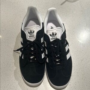 Adidas Gazelle Black Suede Men’s 7.5 / Women’s 8.5